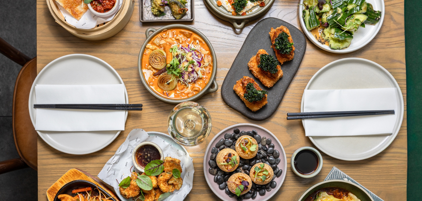 /media/5maljgro/east-web-heros-table-flatlay.jpg